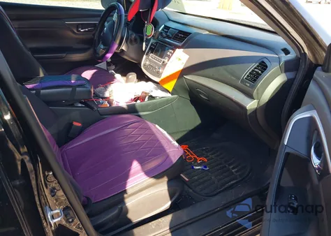 2017 Nissan Altima 2.5 Sr из США, поврежденный, VIN 1N4AL3AP2HC177562